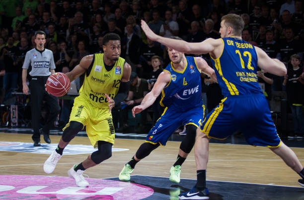 员树立了榜 员树立了榜