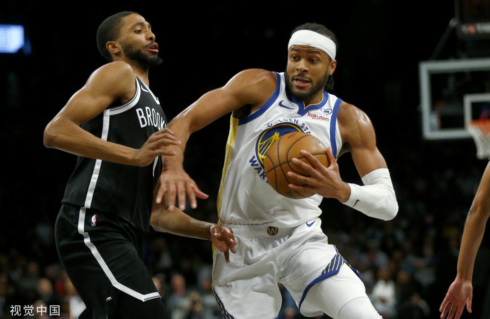 年女足球员 年女足球员